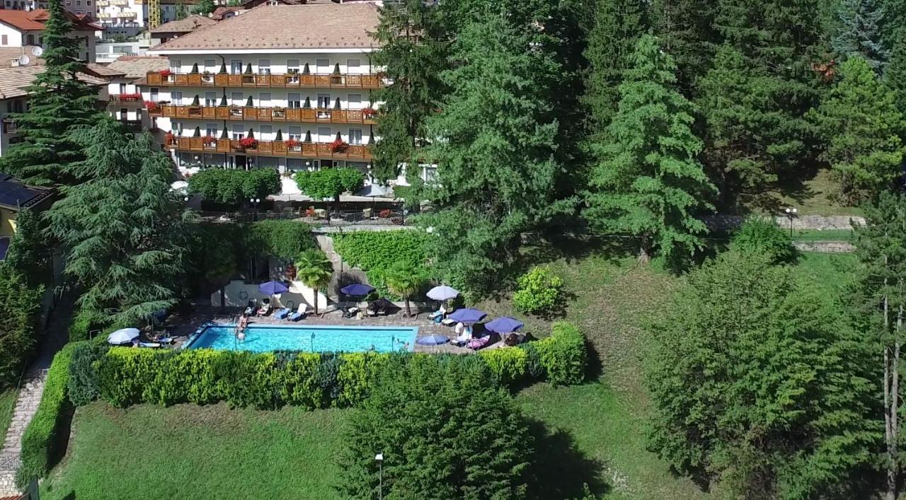 Hotel Miralago Wellness - Adults Only Molveno Buitenkant foto