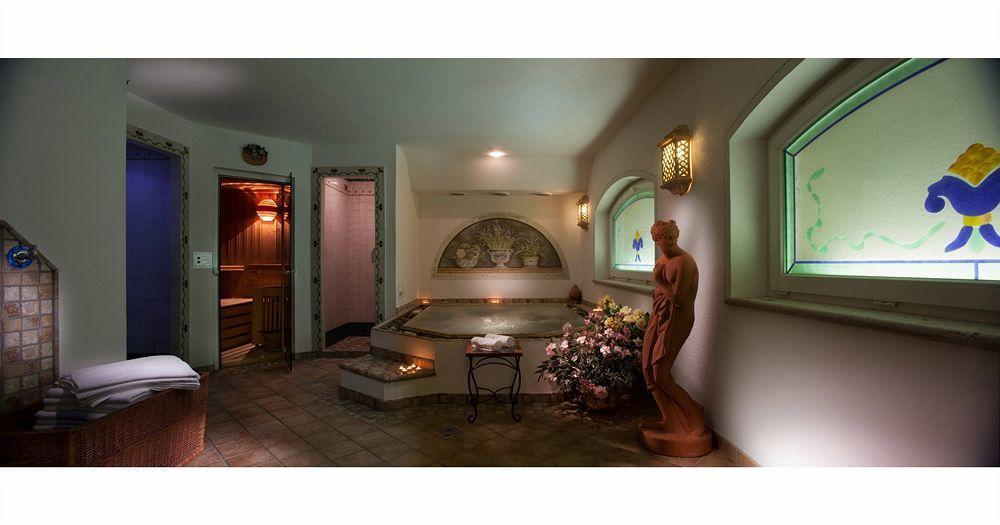 Hotel Miralago Wellness - Adults Only Molveno Buitenkant foto