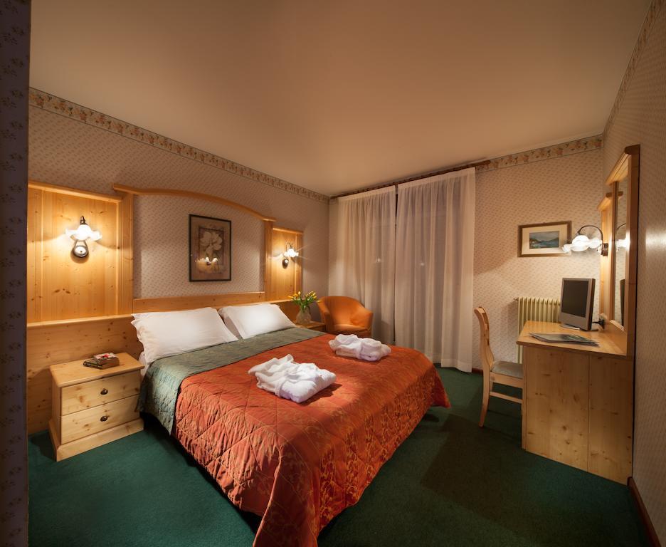 Hotel Miralago Wellness - Adults Only Molveno Buitenkant foto