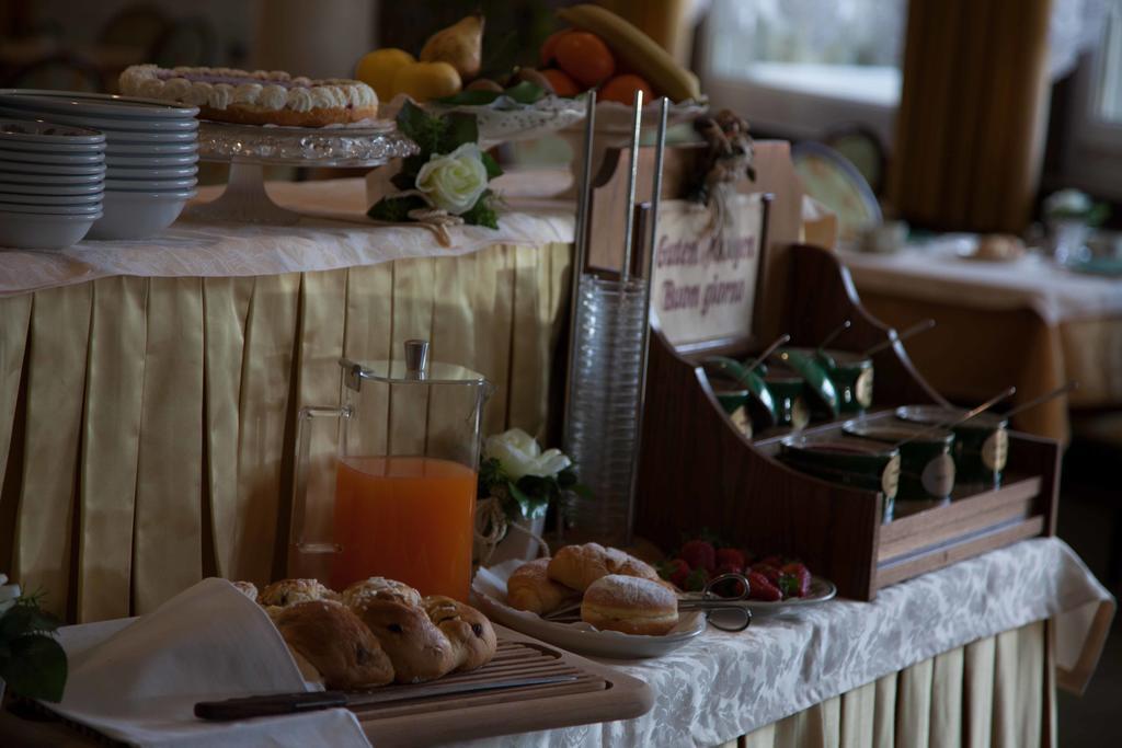 Hotel Miralago Wellness - Adults Only Molveno Buitenkant foto